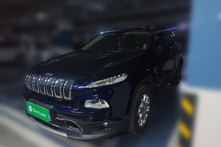 Used Jeep Cherokee 2017 2.0L Superior Edition