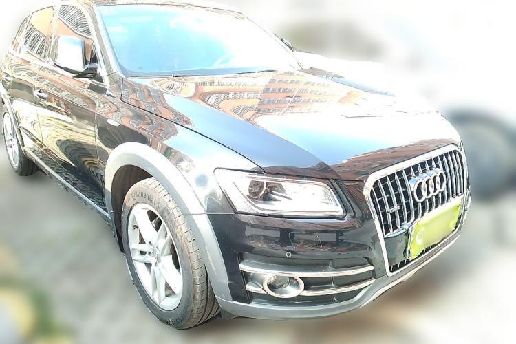 Used Audi Q5 2017 Plus 40 TFSI Technology Model