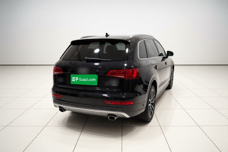 Used Audi Q5 2017 Plus 40 TFSI Technology Model Rear