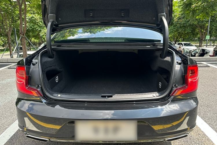 Used Volvo S90 2016 T6 AWD Zhiya Edition
