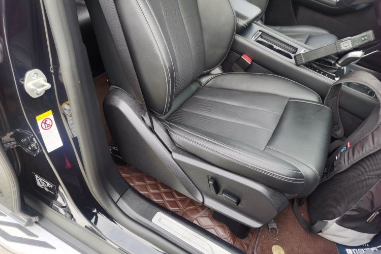 Used BYD Tang 2018 2.0T Automatic Smart Connect Prestige 7-Seater China V Standard