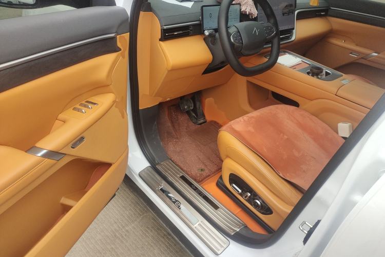 Used Dongfeng eπ eπ008 2025 210Max Rui Edition 6-Seater
