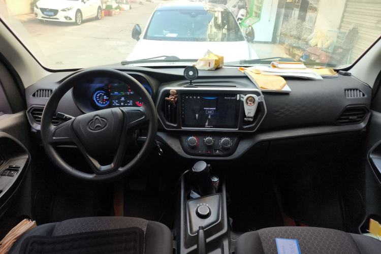 Used CHANGAN KAICHENG Ruixing EM60 2025 Passenger Version Comfort Edition 6 Seats 300 km Range Side-Hinged Doors