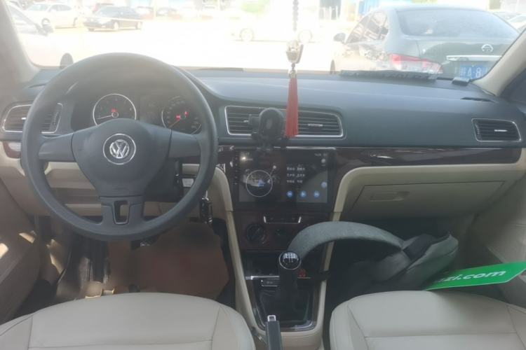 Used Volkswagen Lavida 2013 Revised Version 1.4 TSI Manual Comfort Edition
