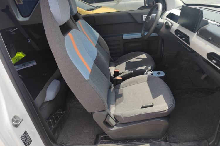 Used Geely Galaxy Panda 2024 Panda Mini 200km Endurance Bear
