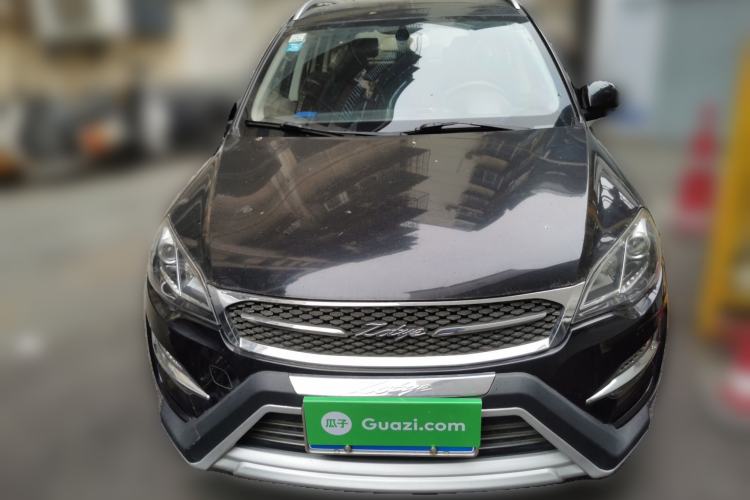Used Zotye Domy X5 2015 1.5T CVT ZhiXian Model China IV Standard
