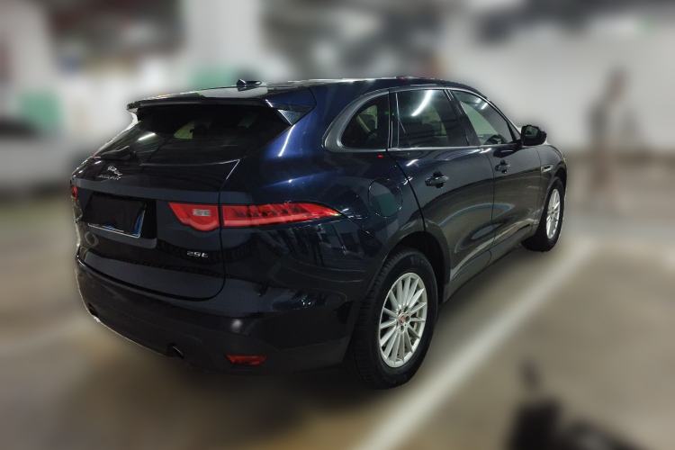 Used Jaguar F-PACE 2016 2.0T Two-Wheel Drive Urban Luxury Edition
