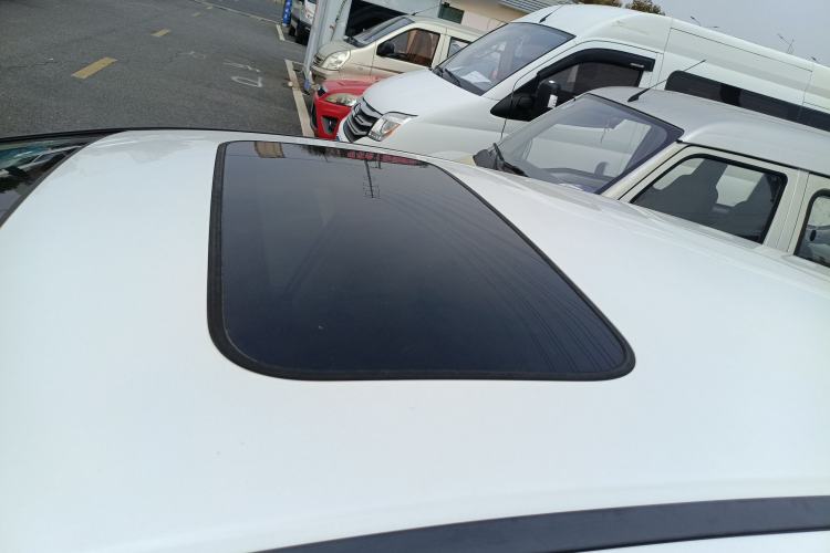 Used Honda Jade 2017 1.8L automatic Comfort version 5 seats