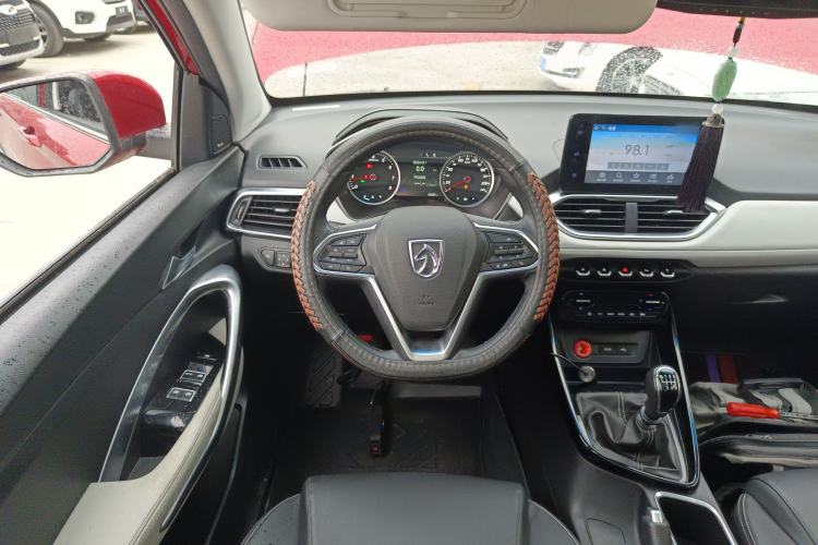 Used Baojun 530 2018 1.5T Manual Prestige Version China V