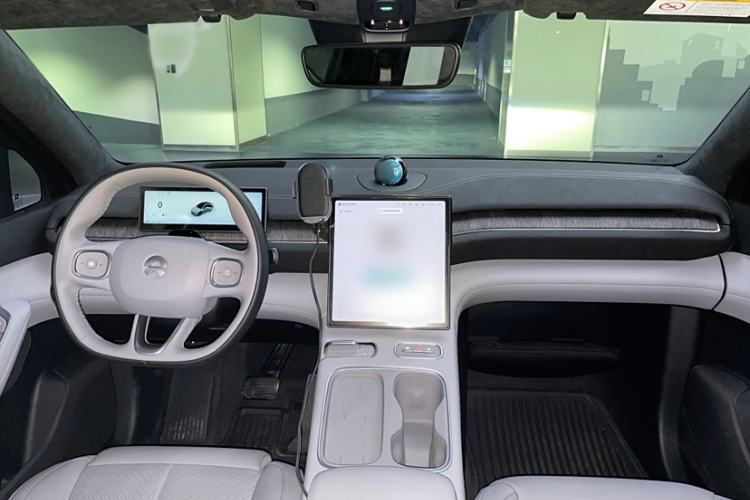 Used Nio EC6 2023 75 kWh