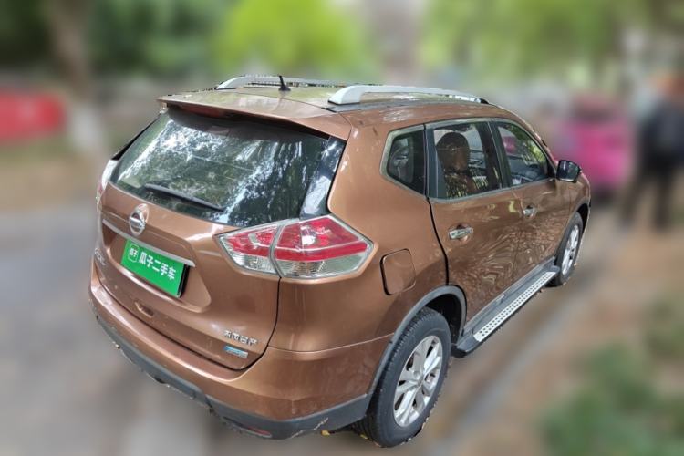 Used Nissan X-Trail 2014 2.0L CVT Comfort Edition 2WD Rear Right 45 Deg