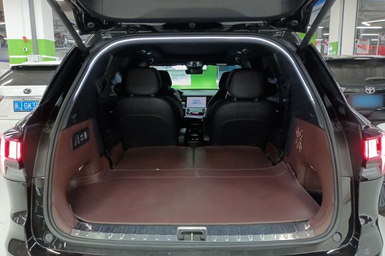 Used Lynk & Co 09 EM-P 2021 2.0T PHEV Halo Six-Seater