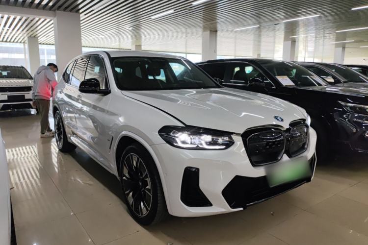 Used BMW iX3 2023 Leading Type