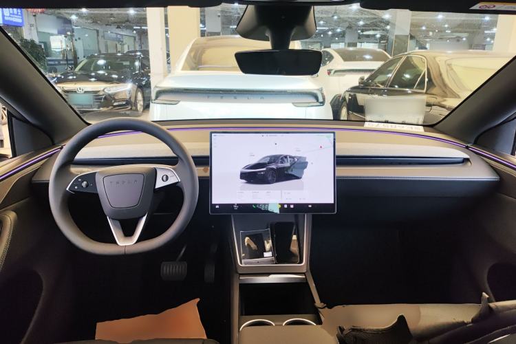 Used Tesla Model Y 2026 Long-Range All-Wheel-Drive Model
