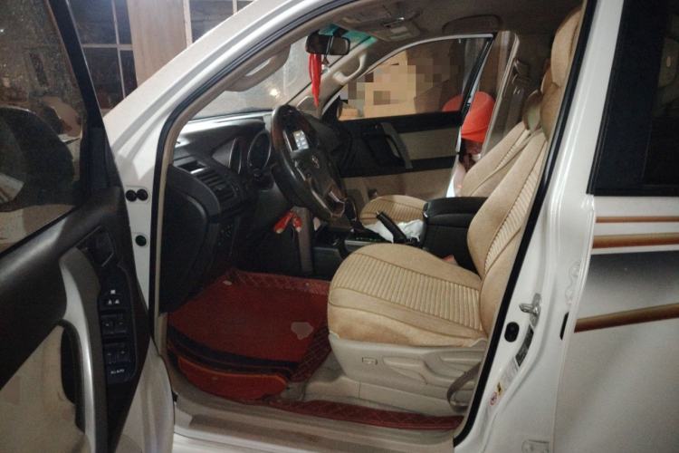 Used Toyota Prado 2013 2.7L Automatic Middle East Version
