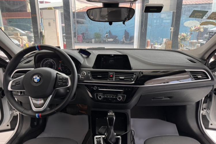 Used BMW 1 Series 2018 118i Sport Edition Interior 1