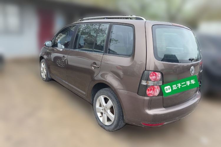 Used Volkswagen Touran 2013 1.4T Manual Fashion Edition 5 Seats Rear Left 45 Deg