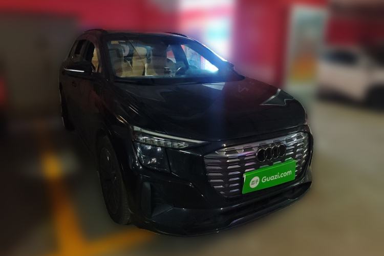 Used Audi Q5 e-tron 2023 40 e-tron Shining Edition Mecha Kit