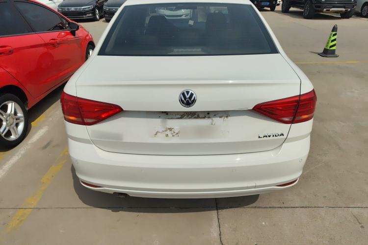 Used Volkswagen Lavida 2017 1.6L Automatic Fashion Edition