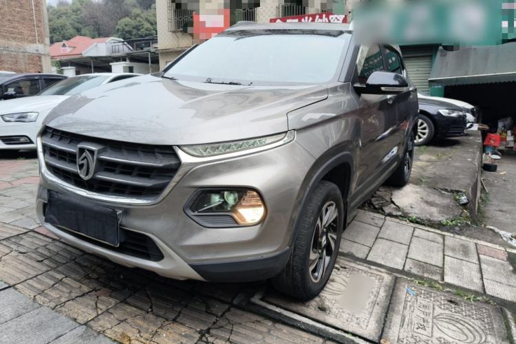 Used Baojun 510 2017 1.5L Manual Luxury Model
