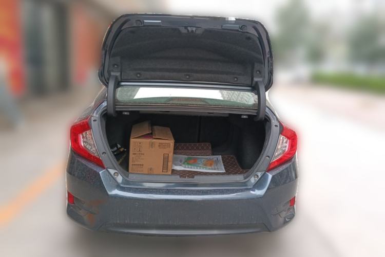 Used Honda Civic 2016 220TURBO CVT Luxury Edition
