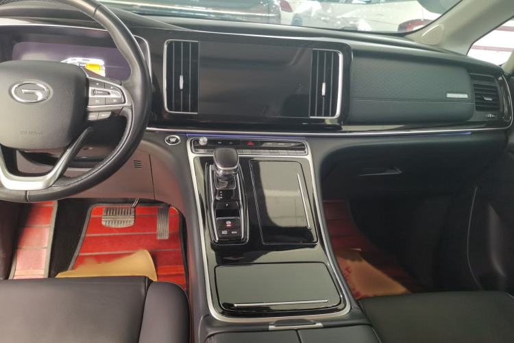 Used GAC Trumpchi M8 2021 Master Series 390T Prestige Edition Audio And AC Panel