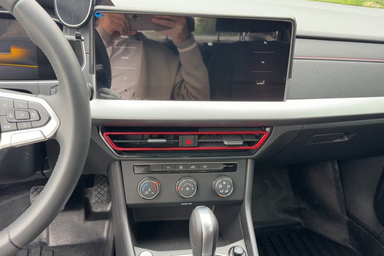 Used Volkswagen Lavida 2024 300TSI DSG Starry Sky Deluxe Edition Audio And AC Panel