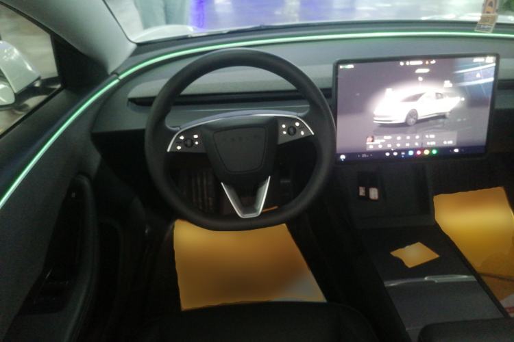 Used Tesla Model 3 2025 Rear-Wheel-Drive Version
