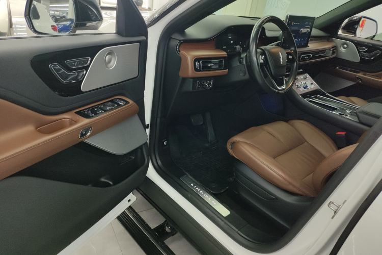 Used Lincoln Aviator 2021 3.0T V6 All-Wheel-Drive Executive Edition
