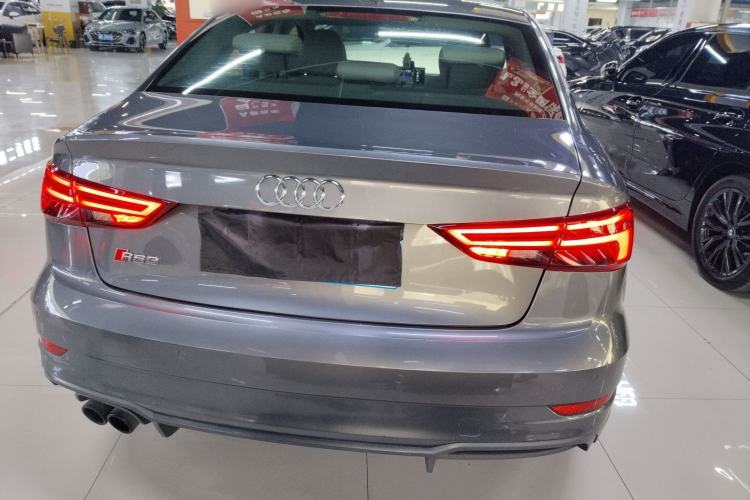 Used Audi A3 2019 Limousine 35 TFSI Fashion Edition China V standard
