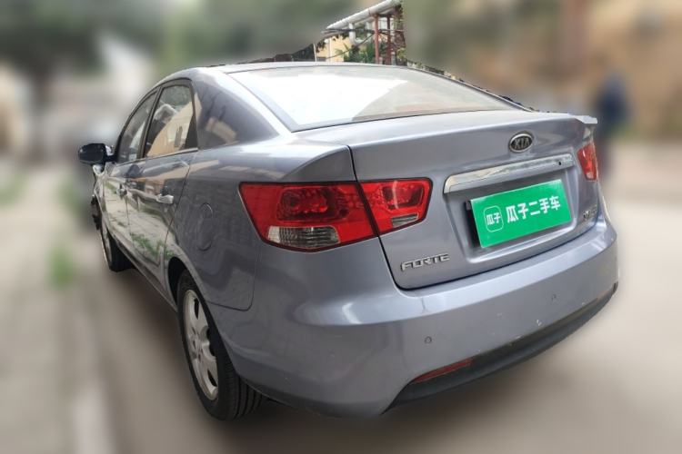 Used Kia Forte 2011 1.6L MT GLS Rear Left 45 Deg