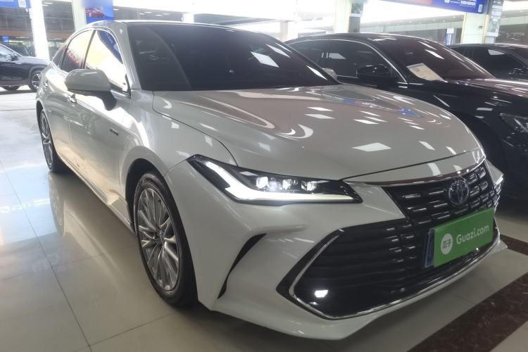 Used Toyota Avalon 2023 Dual-Motor 2.5L XLE Prestige Edition
