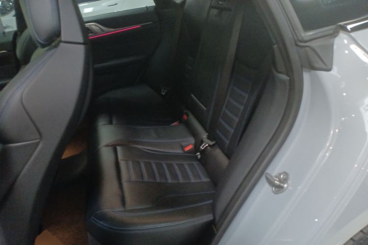 Used BMW i4 2022 M50
