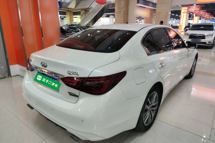 Used Infiniti Q50L 2021 2.0T Comfort Edition Rear Right 45 Deg