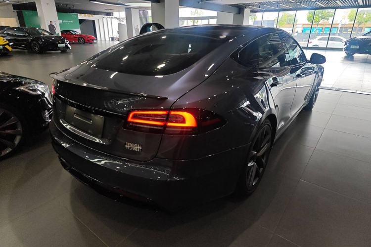 Used Tesla Model S 2023 Three-Motor All-Wheel-Drive Plaid Version
