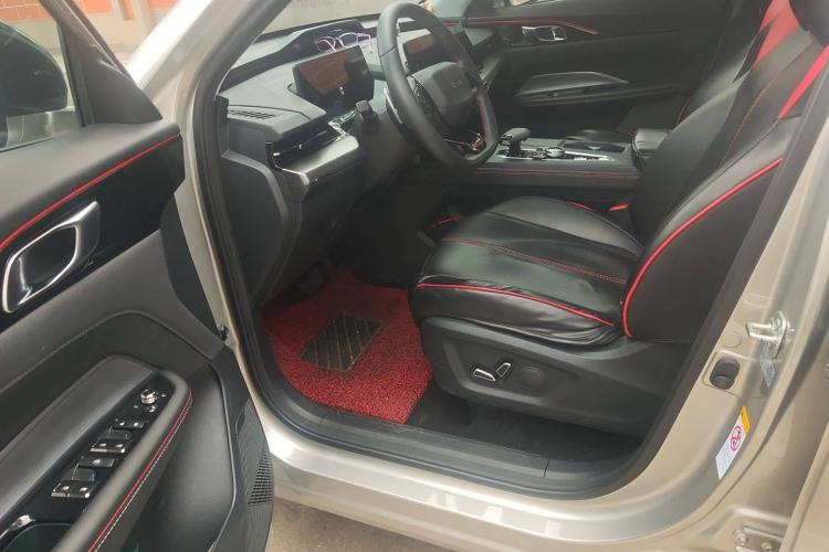 Used CHANGAN OSHAN Z6 2022 Blue Whale 1.5T DCT Luxury Model