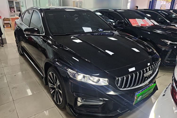 Used Geely Auto Preface 2025 Dongfang Yao 1.5TD Kunlun Edition Front Right 45 Deg