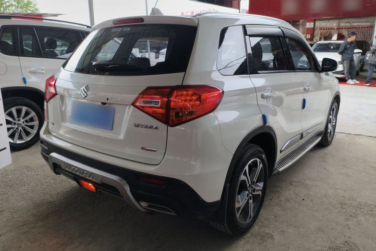 Used Suzuki Vitara 2016 1.4T Automatic Two-Wheel Drive Luxury Version Rear Right 45 Deg