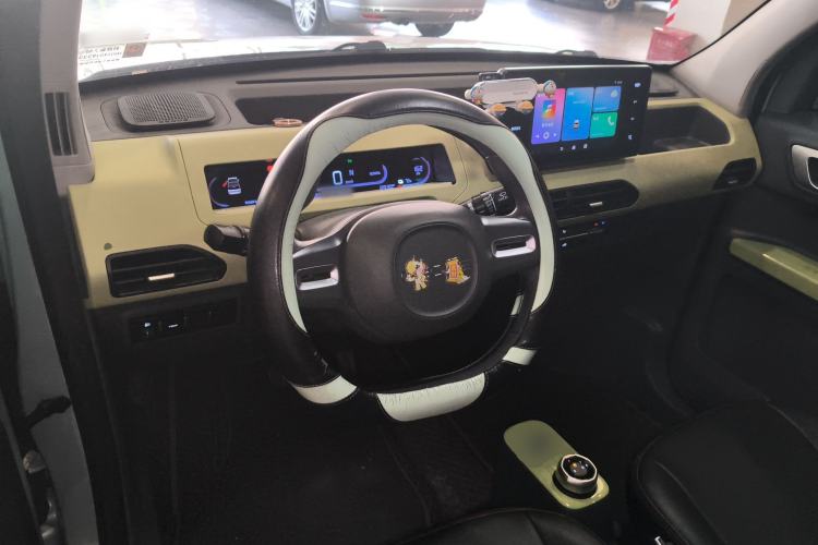 Used Geely Galaxy Panda 2023 Panda Mini 200km Endurance Bear