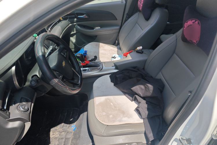 Used Chevrolet Malibu 2014 2.0L Automatic Comfort Edition Left Front Seat