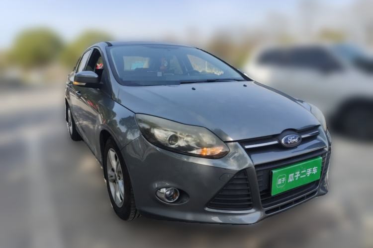 Used Ford Focus 2012 Sedan 1.6L Automatic Fashion Edition