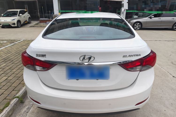 Used Hyundai Elantra (5th Generation / Langdong) 2016 1.6L Automatic Smart Version Rear