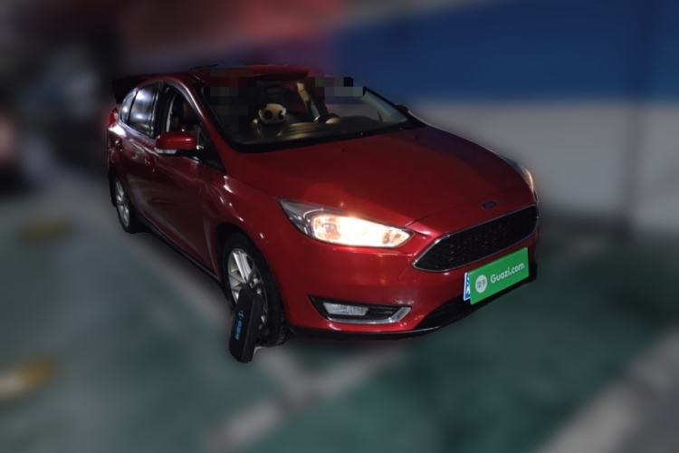 Used Ford Focus 2015 Hatchback 1.6L Automatic Fashion Edition
