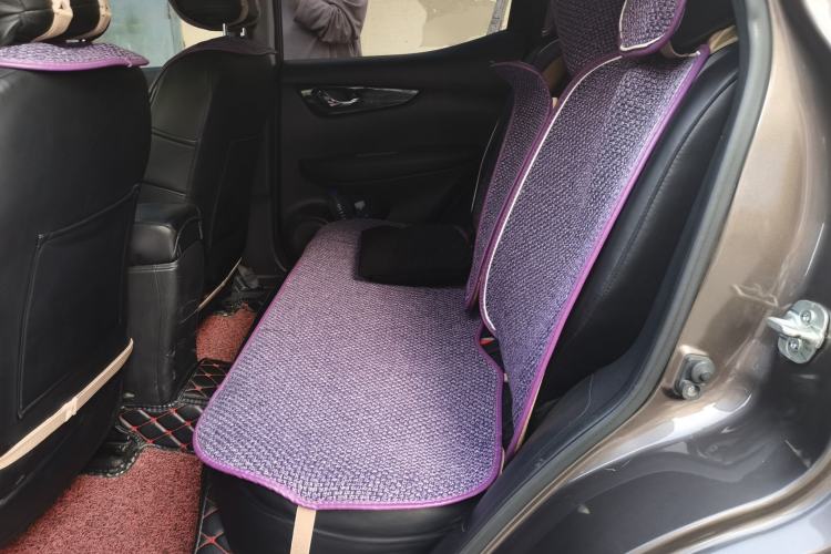 Used Nissan Qashqai 2017 2.0L CVT Smart Enjoyment Version China V Standard Left Rear Seat