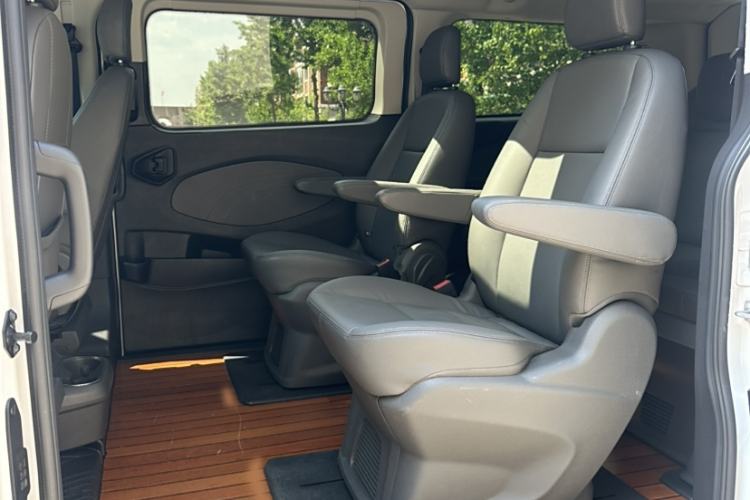 Used Ford Tourneo Custom 2020 2.0T Automatic Elite Version China VI Standard