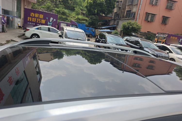 Used Roewe RX5 2019 20T Two-Wheel Drive Automatic 4G Connected Platinum Edition
