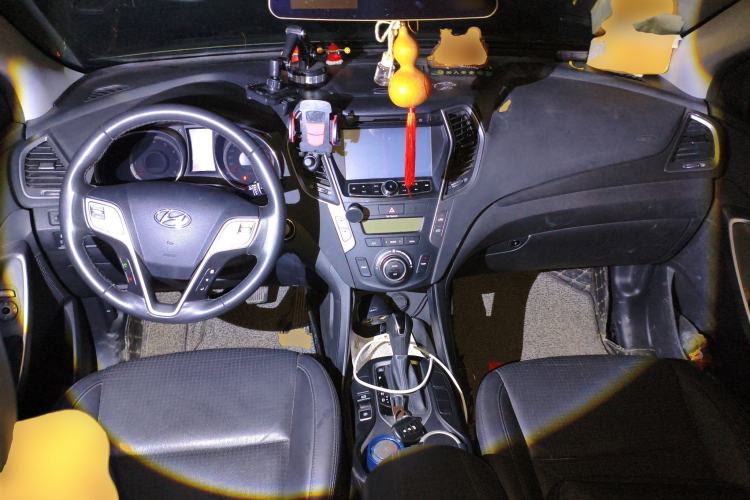 Used Hyundai Santa Fe 2013 2.4L Automatic Two-Wheel Drive Smart Version