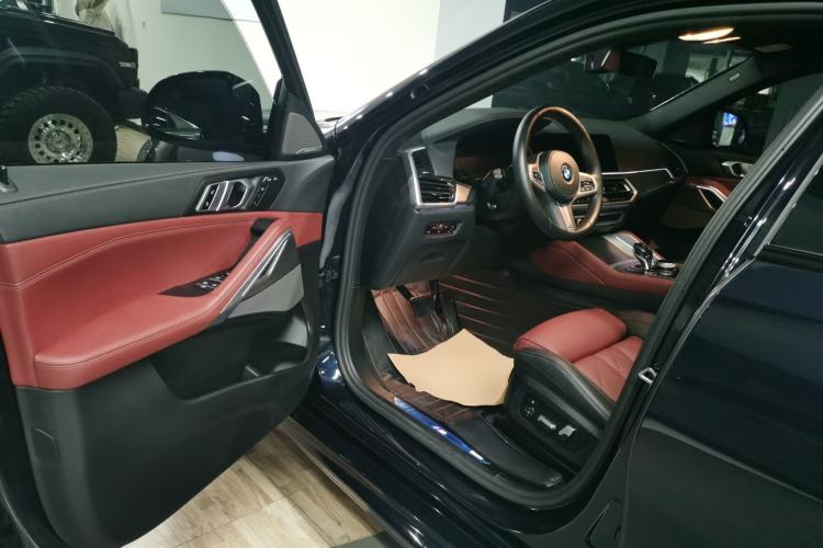 Used BMW X6 2022 Second Facelift xDrive40i M Sport Package
