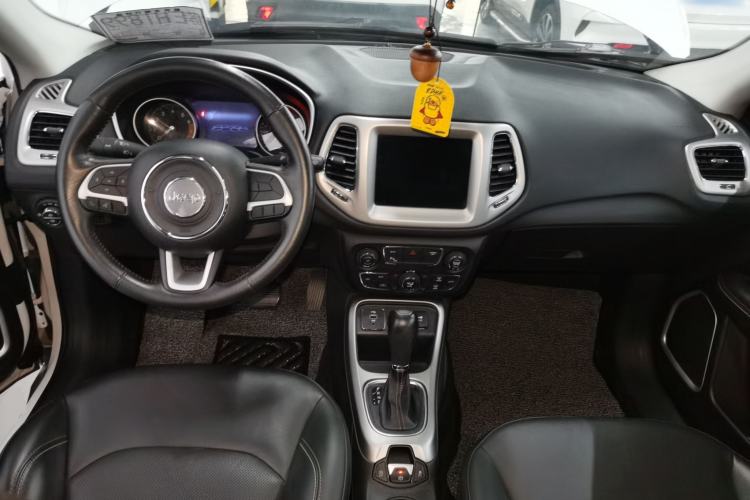 Used Jeep Compass 2017 200T Automatic Family Edition