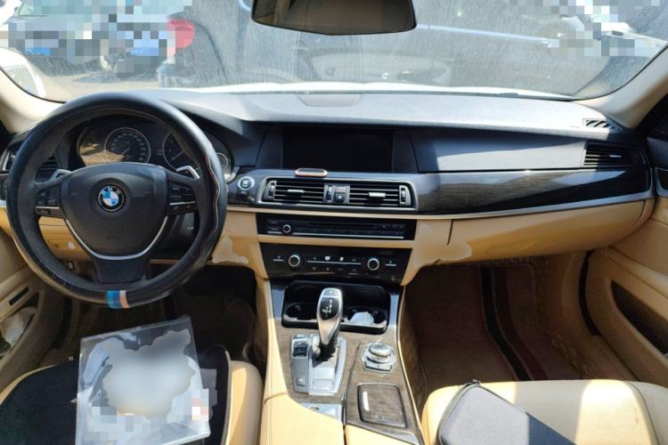 Used BMW 5 Series 2012 535Li Leading Model
